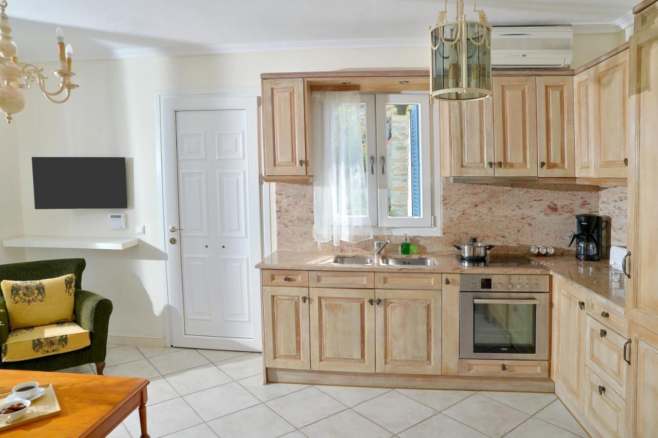 Andros Homes Sea Side Apartment & Studio Gavrio Extérieur photo